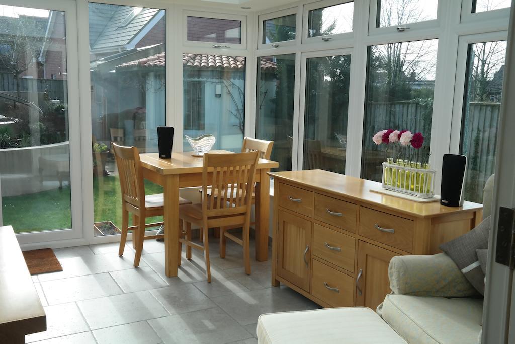 Weston Cottage Poole Extérieur photo