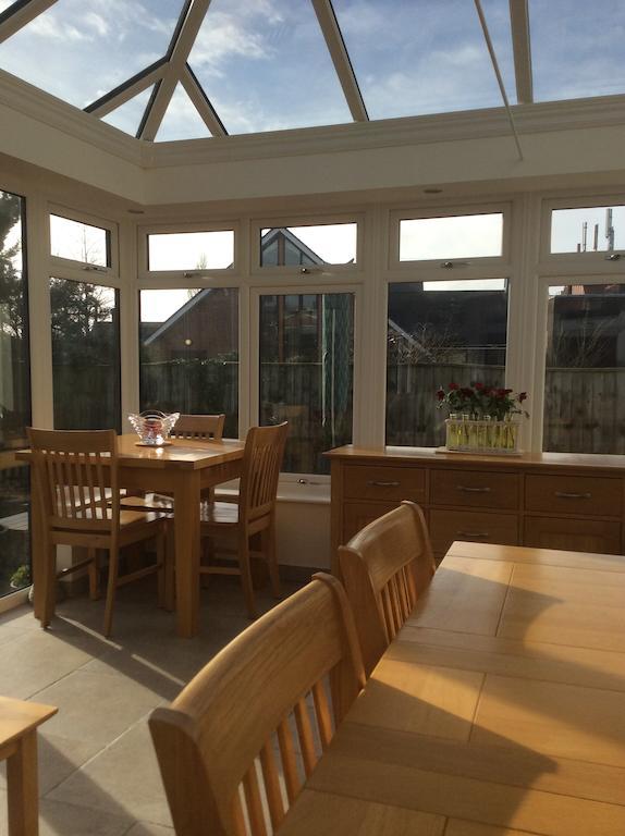 Weston Cottage Poole Extérieur photo